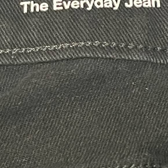 Sonoma Men’s Regular-Fit Everyday Jeans - Black -Size 34X32 - Picture 5 of 6